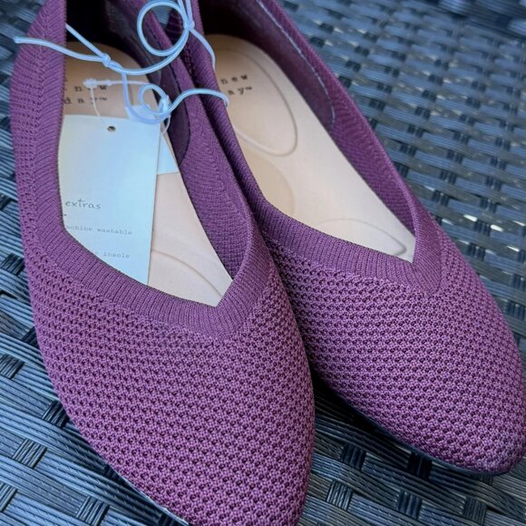 A New Day Claire Women's Knit Washable Ballet Flats Burgundy Size 7.5 NWT - Picture 2 of 8